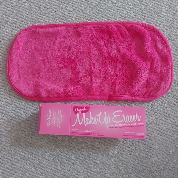Other - Pink Makeup Eraser cloth